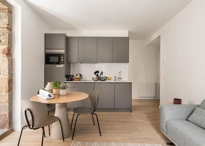 Appartement Bow Monumental By En Casa *